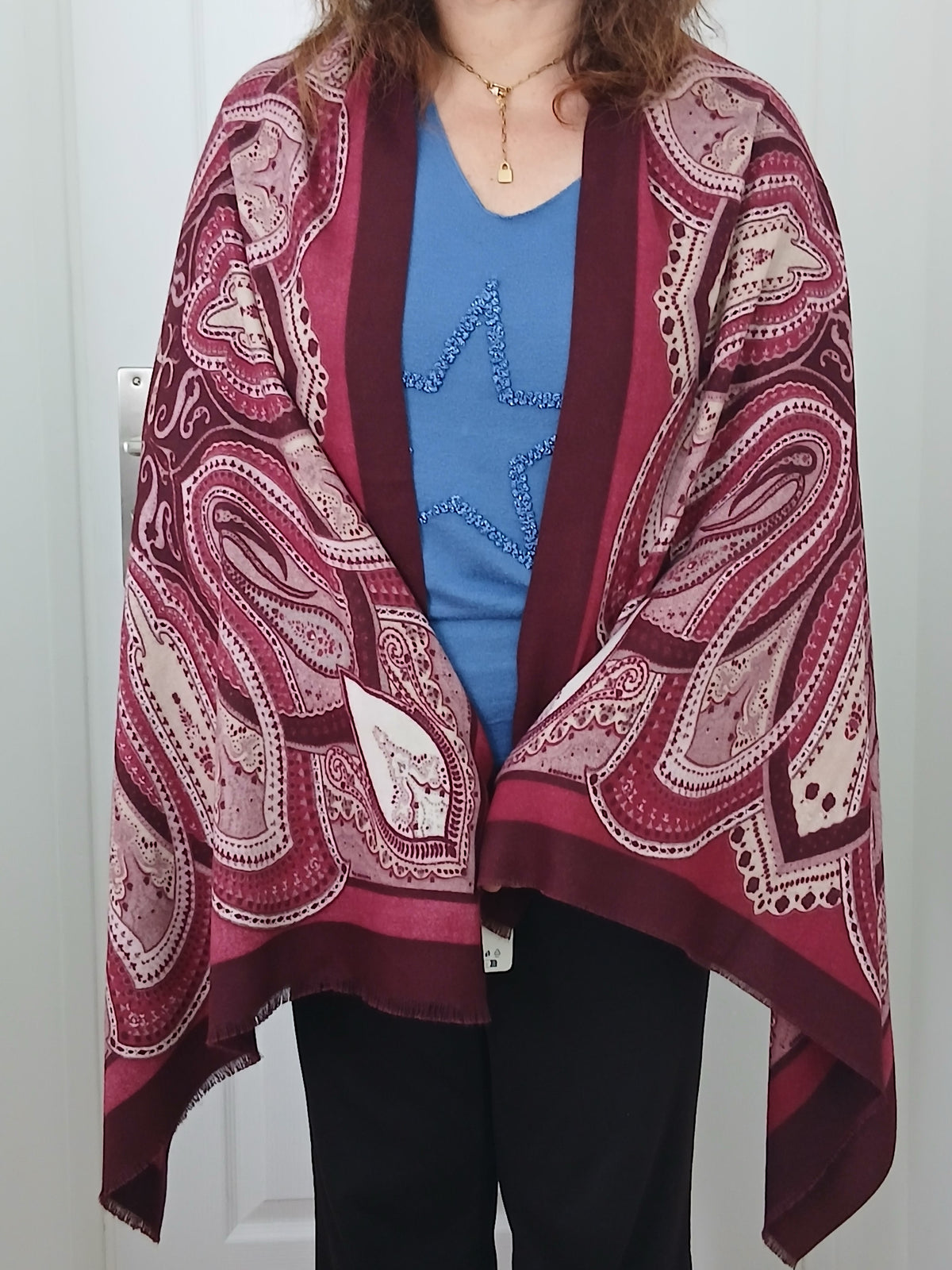 Châle Paisley Bordeaux et Rose