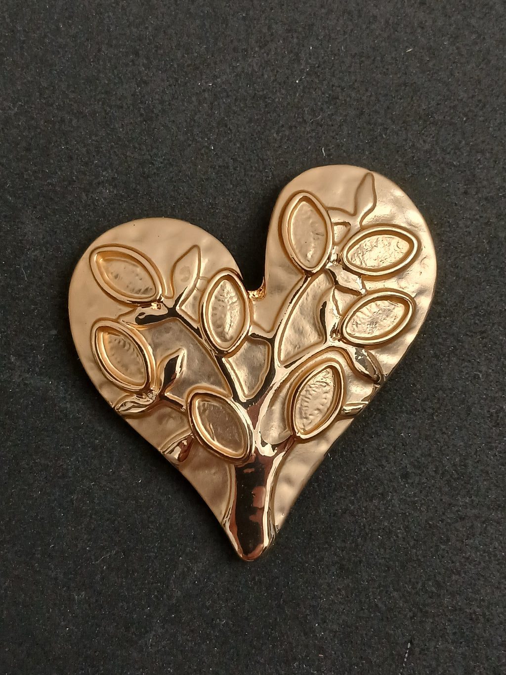 Jolie Broche Aimantée Cœur Doré Arbre de Vie