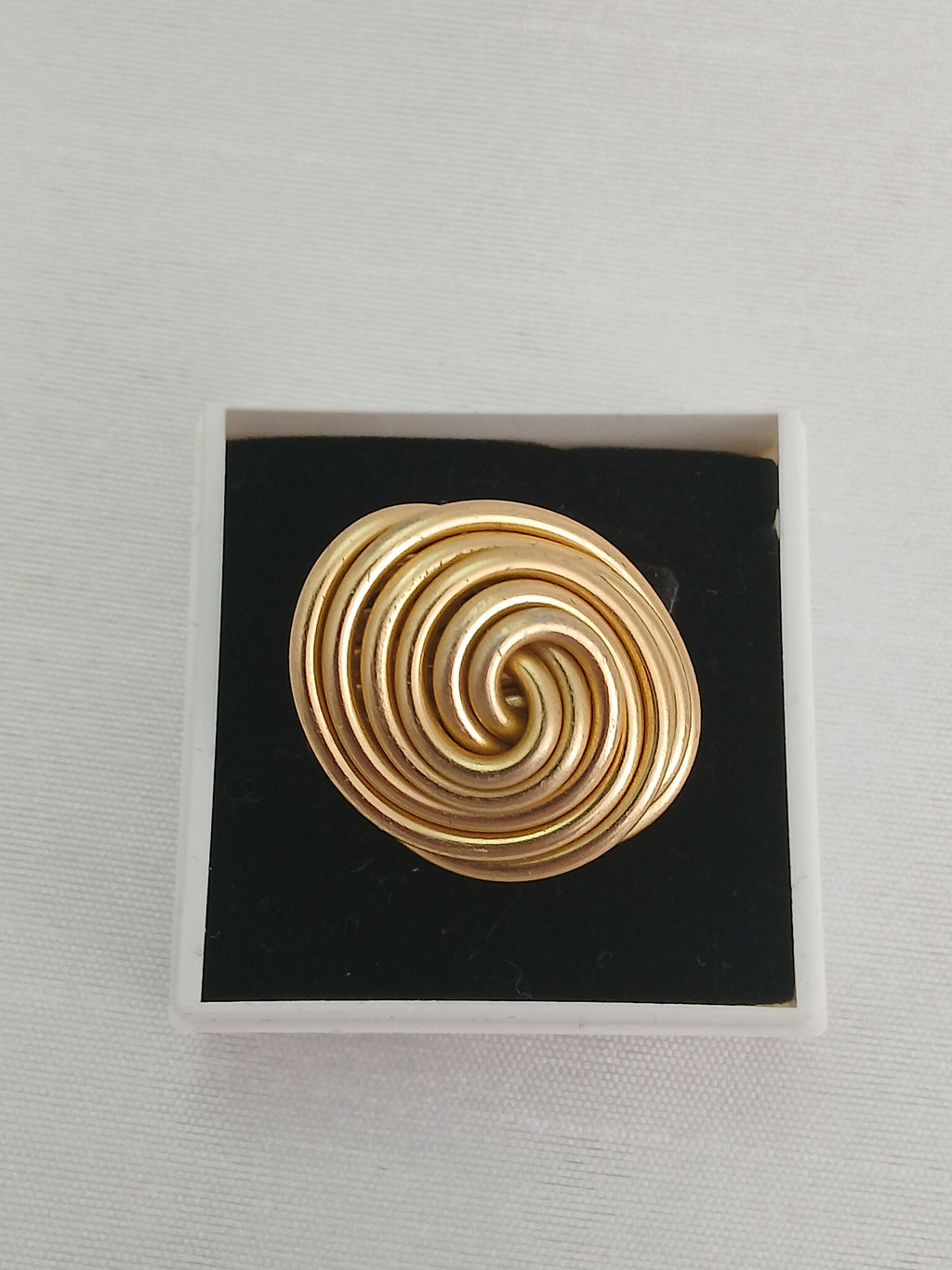 Jolie Bague Spirale Dorée
